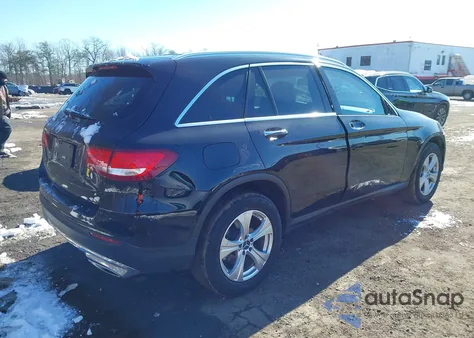2016 Mercedes-Benz Glc 300 from USA, damaged, VIN WDC0G4JB8GF102084